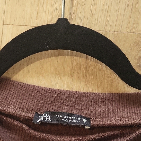 Zara cropped sweater size medium in chocolate - Picture 3 of 4